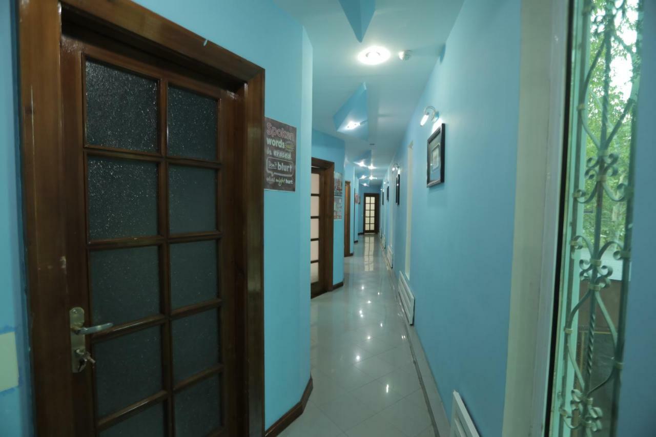 The Top Hostel Tashkent Exterior photo
